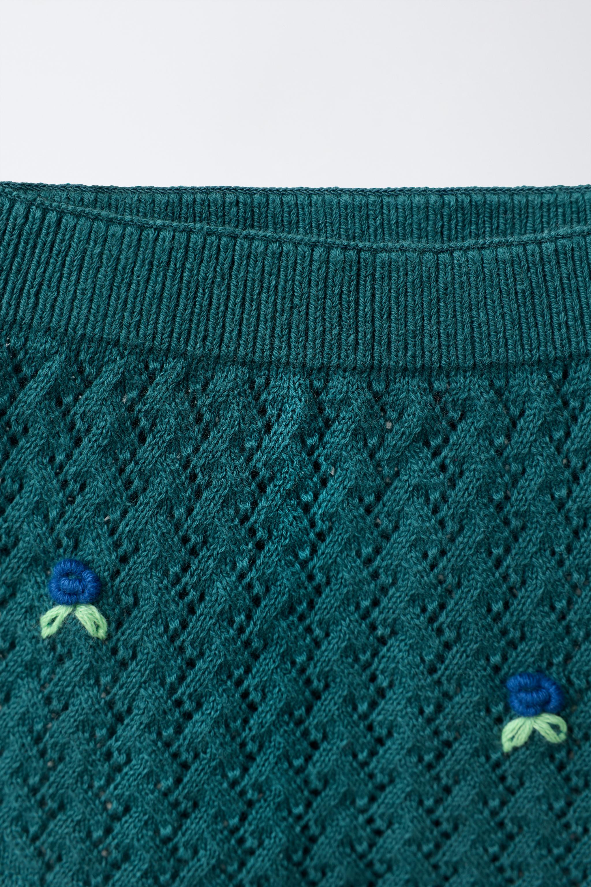 CULOTTE EN MAILLE À FLEURS BRODÉES